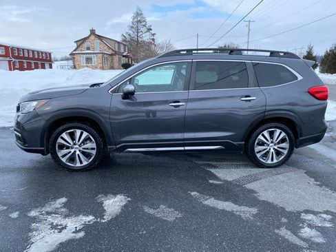 Used 2020 Subaru Ascent Touring image 2