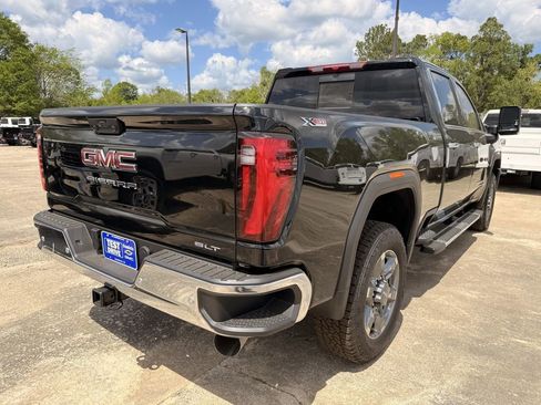 New 2026 GMC Sierra 2500 SLT w/ SLT Premium Package AWD/4WD image 5