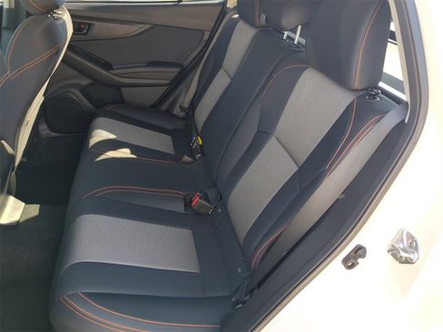 Used 2023 Subaru Crosstrek 2.0i Premium image 15