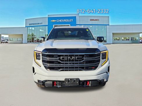 Used 2025 GMC Sierra 1500 AT4 w/ AT4 Premium Package image 2