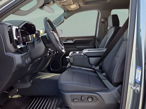 New 2026 Chevrolet Silverado 1500 LT AWD/4WD image 9