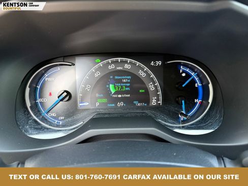 Used 2025 Toyota RAV4 XLE Premium image 16