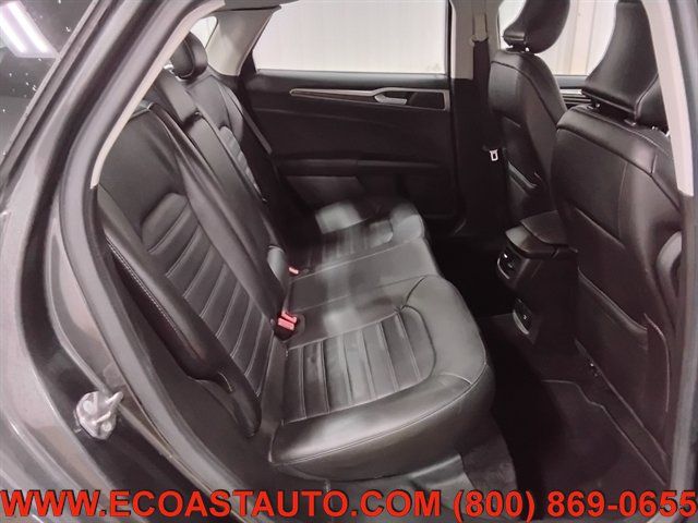 Used 2016 Ford Fusion Energi SE w/ Driver Assist Package FWD image 15
