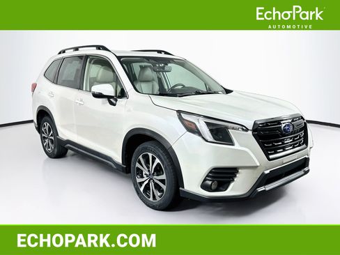 Used 2022 Subaru Forester Limited AWD/4WD image 1