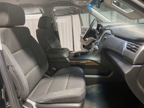 Used 2018 Chevrolet Tahoe LS w/ Enhanced Driver Alert Package image 14