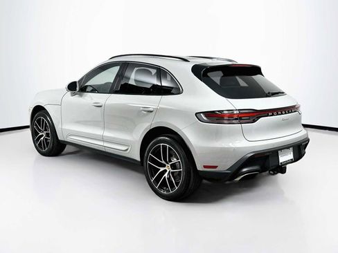 New 2026 Porsche Macan AWD/4WD image 3