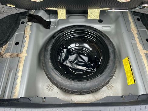 Used 2008 Toyota Yaris Sedan image 28