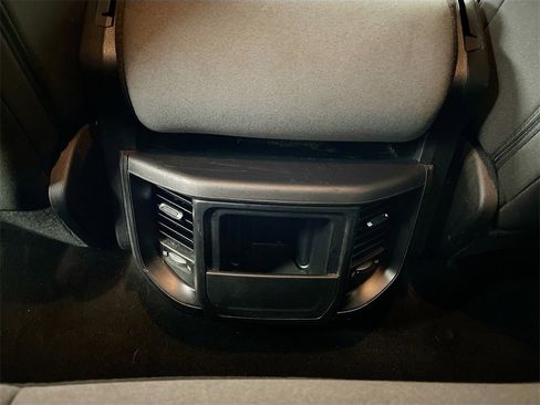 Used 2020 RAM 1500 Big Horn image 23