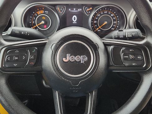 Used 2021 Jeep Wrangler Unlimited Sport AWD/4WD image 19