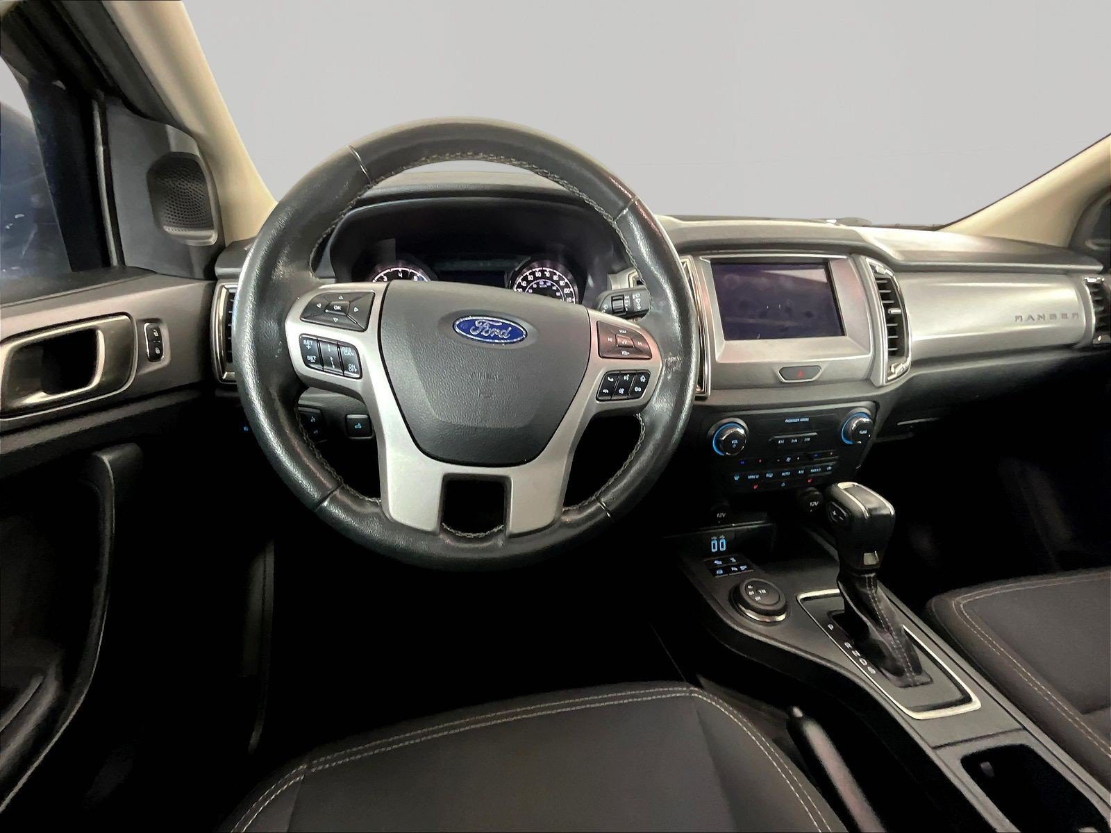 Used 2023 Ford Ranger XLT w/ Equipment Group 302A High AWD/4WD image 9
