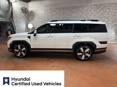 Used 2024 Hyundai Santa Fe Limited AWD/4WD image 4