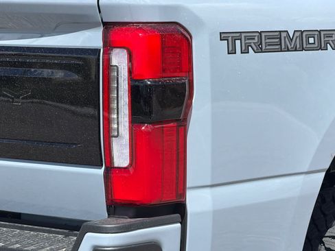Used 2026 Ford F350 Platinum w/ Tremor Off-Road Package AWD/4WD image 27