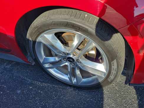 Used 2020 Ford Mustang Premium w/ Equipment Group 201A RWD image 8