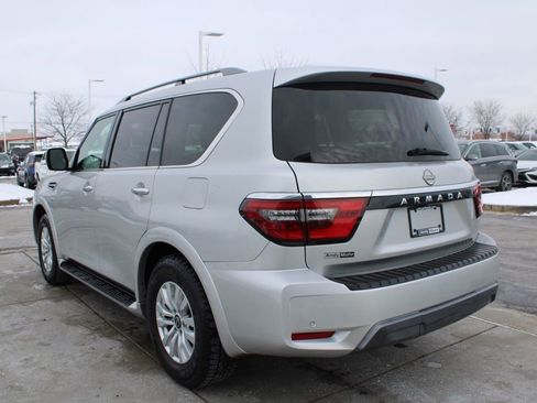Used 2021 Nissan Armada SV image 5