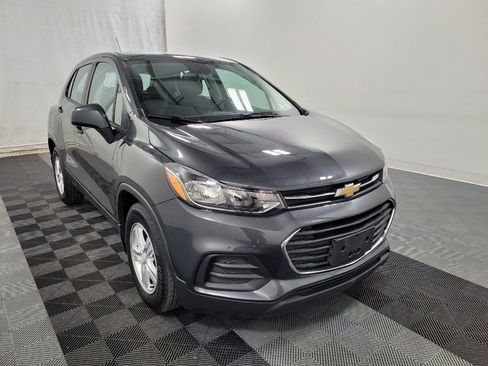 Used 2020 Chevrolet Trax LS w/ LPO, Protection Package FWD image 13
