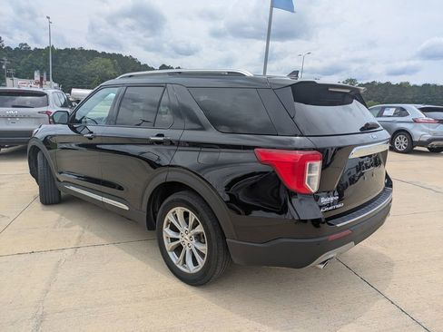 Used 2023 Ford Explorer Limited w/ Equipment Group 301A image 6