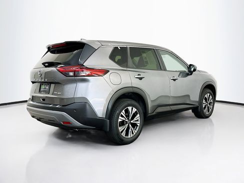 Used 2023 Nissan Rogue SV image 9