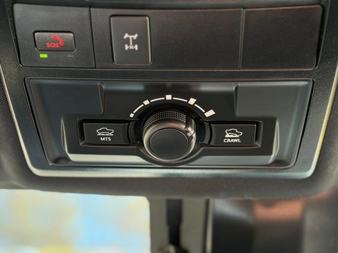 Used 2022 Toyota Tacoma TRD Off-Road w/ Technology Package image 22