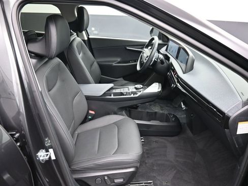 Used 2024 Kia EV6 Wind w/ Wind Technology Package image 25