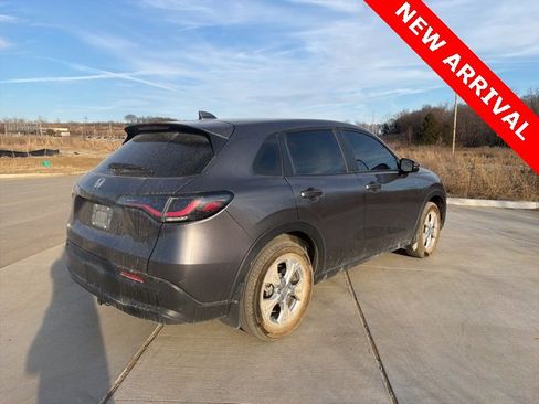 Used 2025 Honda HR-V LX image 4