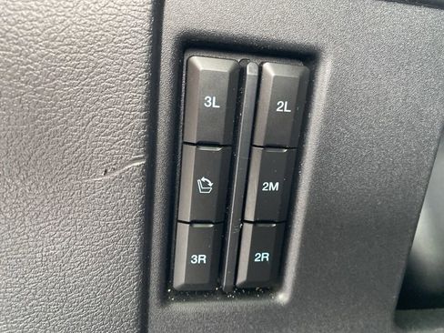 Used 2024 Ford Expedition Max Limited image 10