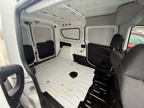 Used 2022 RAM ProMaster City Tradesman FWD image 34