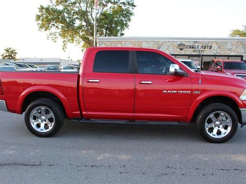 Used 2012 RAM 1500 Laramie AWD/4WD image 8