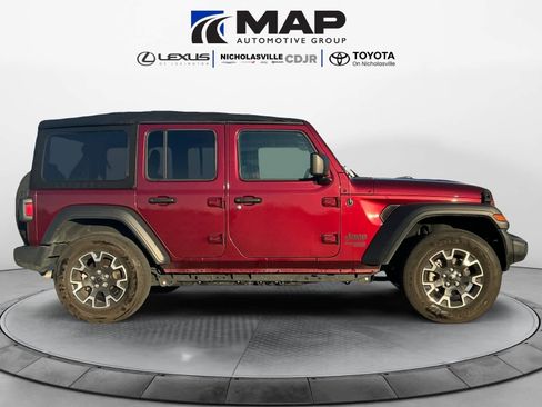Used 2021 Jeep Wrangler Unlimited Sport image 6