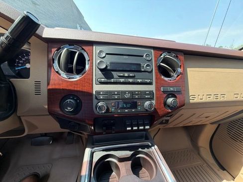 Used 2012 Ford F350 King Ranch w/ King Ranch w/Chrome Pkg AWD/4WD image 28
