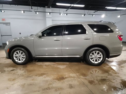 Used 2021 Dodge Durango SXT w/ 3rd Row Seating Group image 4