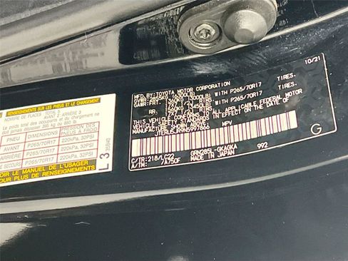 Used 2022 Toyota 4Runner TRD Off-Road Premium image 30