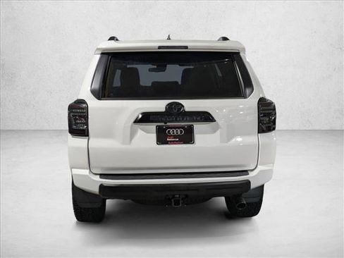 Used 2023 Toyota 4Runner TRD Off-Road Premium image 7