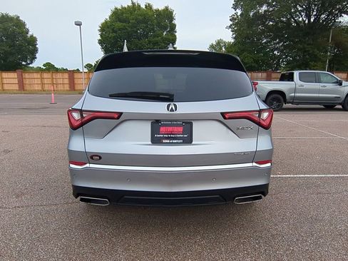 Used 2023 Acura MDX SH-AWD w/ Technology Package image 7