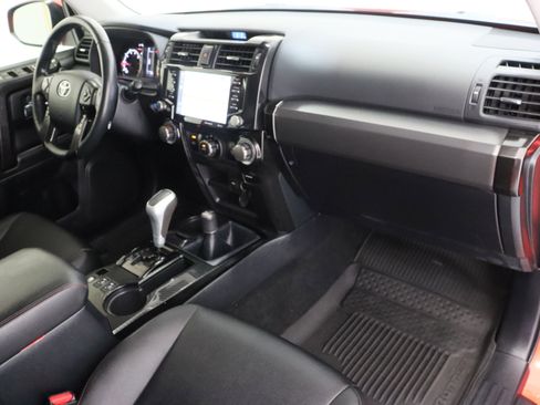 Used 2024 Toyota 4Runner TRD Off-Road Premium w/ Off Road Premium Plus Package AWD/4WD image 36
