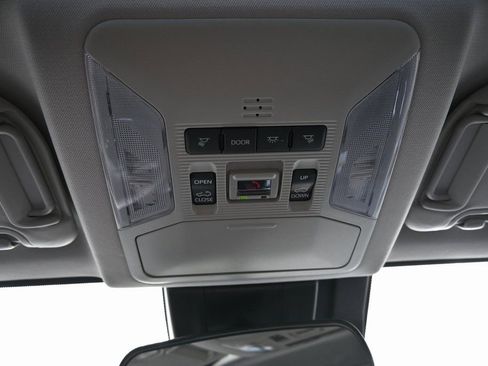 New 2025 Toyota RAV4 XLE image 31