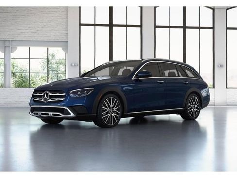 Used 2023 Mercedes-Benz E 450 4MATIC All-Terrain Wagon image 40