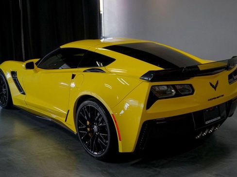 Used 2017 Chevrolet Corvette Z06 RWD image 45