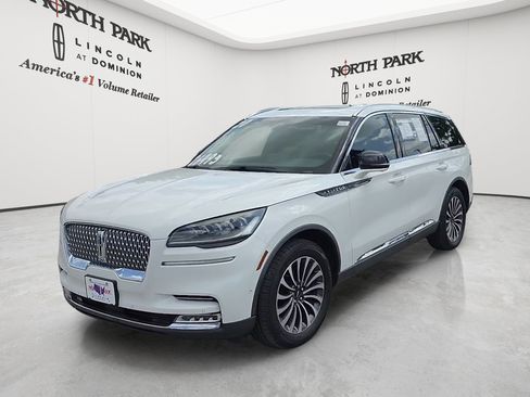 Used 2020 Lincoln Aviator Reserve w/ Equipment Group 201A AWD/4WD image 1