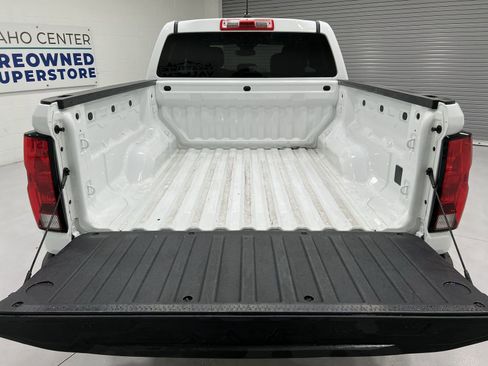Used 2023 Chevrolet Colorado W/T image 23