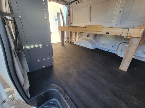 Used 2014 Ford E-150 and Econoline 150 image 32