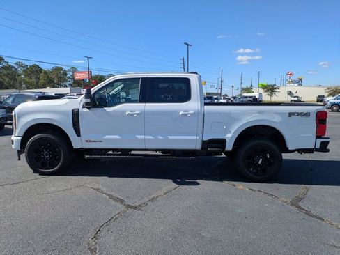 New 2026 Ford F350 Lariat w/ Black Appearance Package image 7