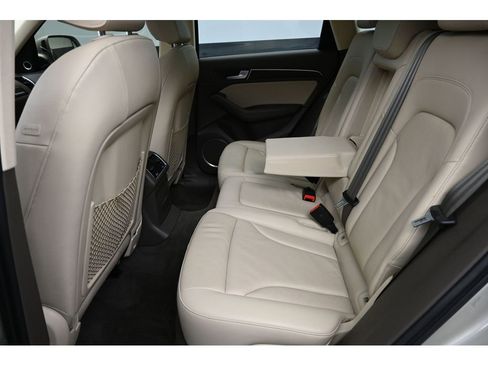 Used 2017 Audi Q5 2.0T Premium Plus w/ Technology Package AWD/4WD image 15
