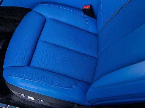 New 2026 Rolls-Royce Cullinan Black Badge image 31