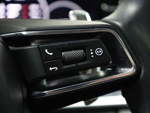 Used 2023 Porsche Panamera 4 image 28