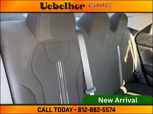 Used 2022 Hyundai Elantra SEL w/ Cargo Package FWD image 5