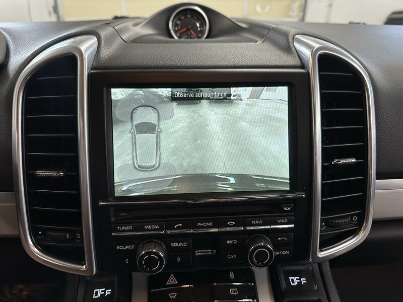 Used 2013 Porsche Cayenne GTS AWD/4WD image 21