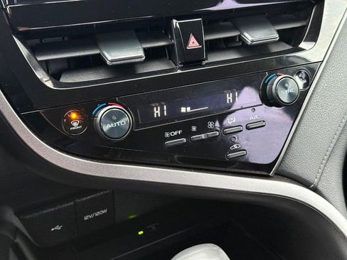 Used 2023 Toyota Camry XLE w/ Cold Weather Package image 29