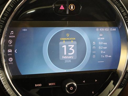 Used 2023 MINI Cooper 2-Door Hardtop w/ Signature Upholstery Package image 34