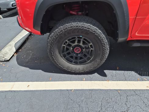 Used 2023 Toyota Tacoma TRD Pro AWD/4WD image 13