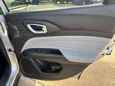 New 2025 Jeep Compass Sport image 16